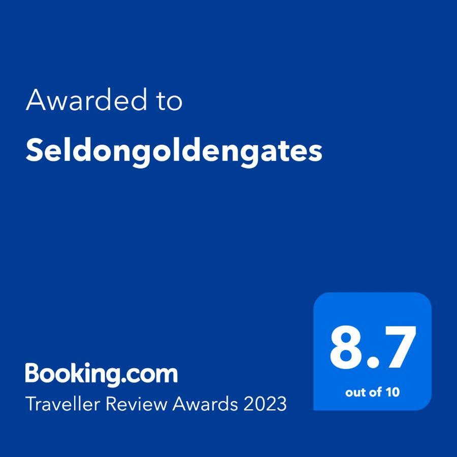 Отель Seldongoldengates Kinmel Bay Экстерьер фото